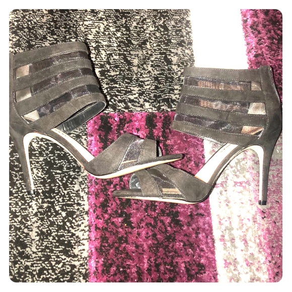 Women’s high heel - Picture 1 of 1